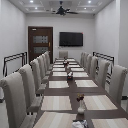 Swarg Hotel Sahiwal المظهر الخارجي الصورة